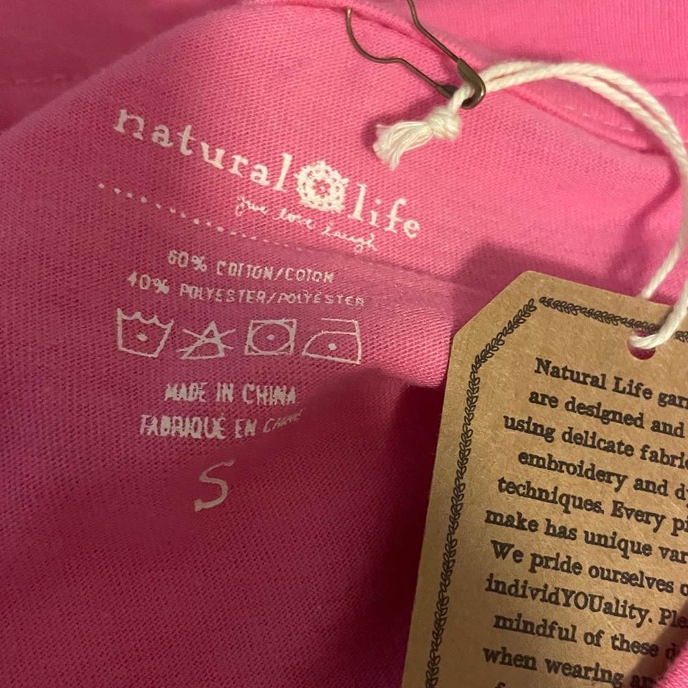 🌙NATURAL LIFE Chandler Cotton Tee - Fuchsia Folk Flower🌙 - Picture 6 of 6